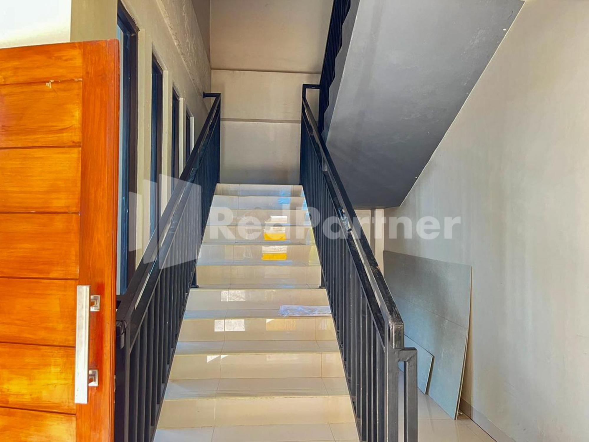 Hotel Andono Near Yia Mitra Reddoorz Temon Exterior photo